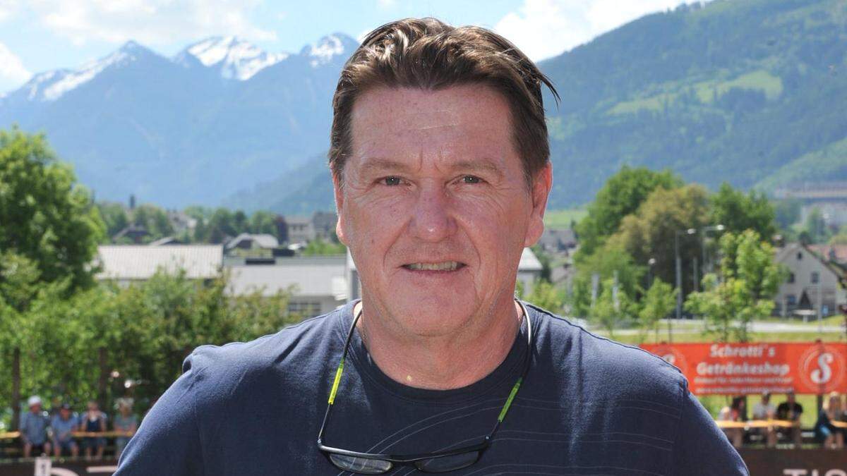 Erich Reisinger, Mannschaftsführer von Tennis-Meister Irdning