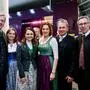Andreas und Annamaria Steinegger, Corinna Weisl (vormals Scharzenberger), Simone Schmiedtbauer, Franz Titschenbacher und Georg Strasser am Bauernbundball 2025
