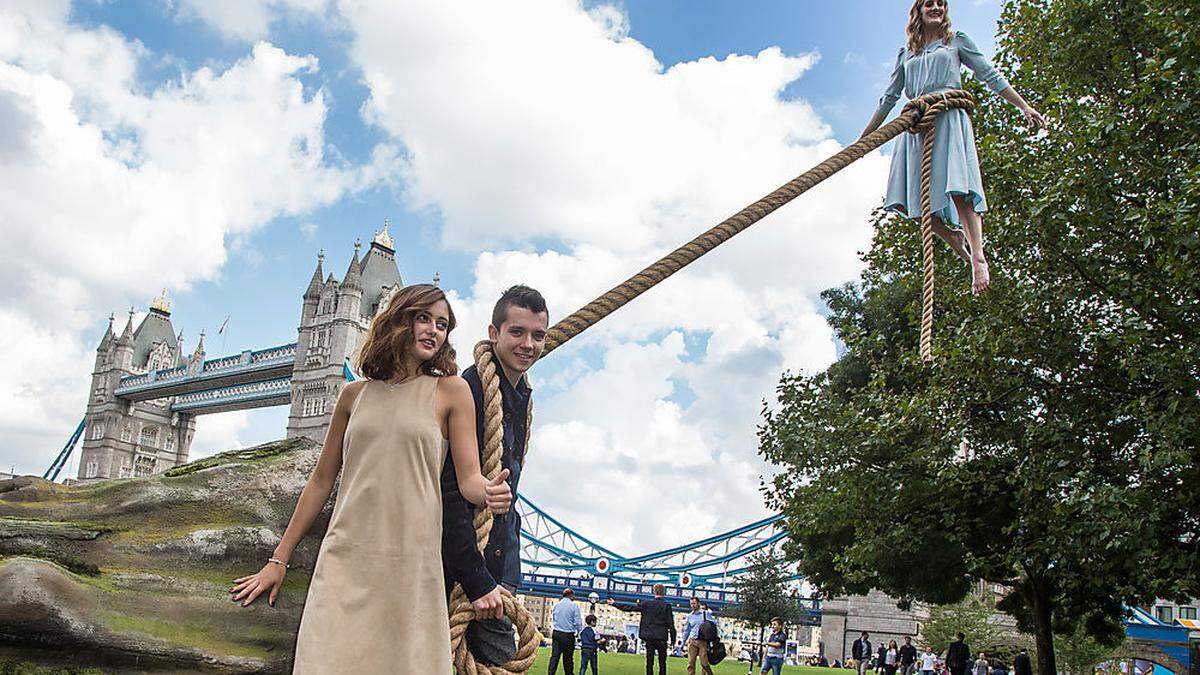 Ella Purnell, Asa Butterfield und Sally Miller