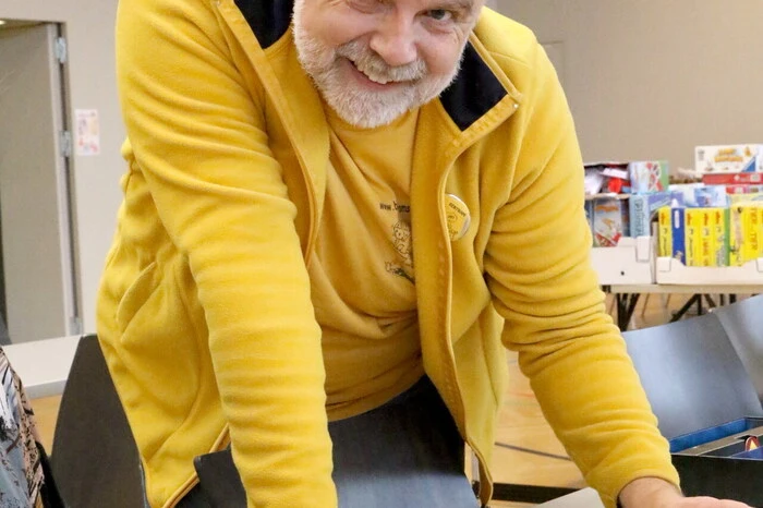 Übrigens: Auch heuer kam Bertram Deininger (Foto) mit seiner rollenden „Ludothek“ aus Klagenfurt extra angereist. 