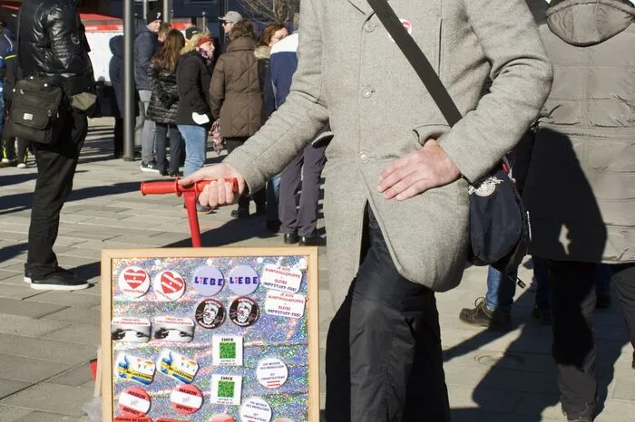 Nachfolgend weitere Fotos. Mehr Infos zu der Demonstration finden Sie HIER