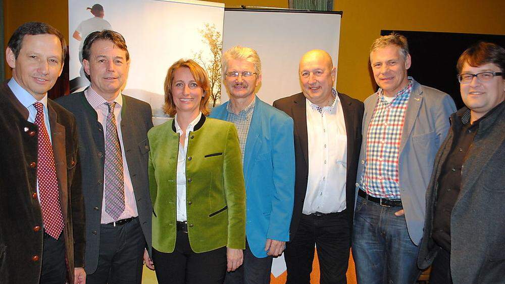 Franz Wieser, Franz Jamnig, Angelika Kuss-Bergner, Rudolf Marin, Karl Kollitsch, Werner Kruschitz und Bernhard Sutterlüty (von links)