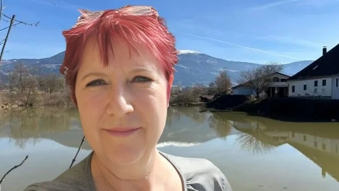 Birgit Bigga: Amphibien, die im Frühling zum Schafferhoferteich in St. Andrä zum Laichen wollen, müssen an ihr vorbei – zu deren Schutz