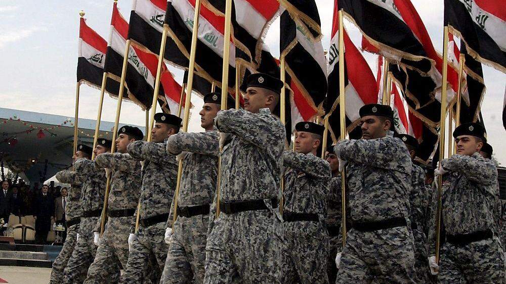 Irakische Polizisten bei einer Parade
