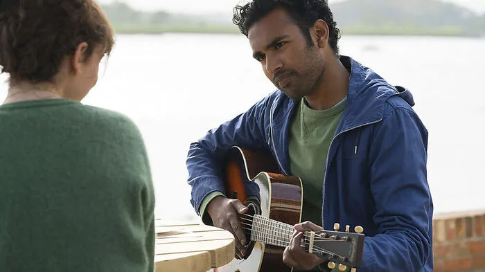 Erstklassig besetzte Romanze mit viel Beatles-Musik: Himesh Patel, Lily James