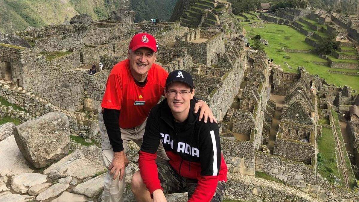 Pirker mit Sohn Rolando in Machu Pichu 