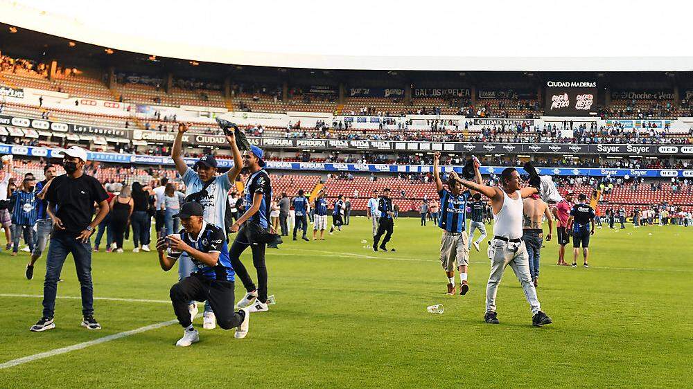 Im Spiel zwischen dem FC Querétaro und Atlas Guadalajara kam es zu Ausschreitungen