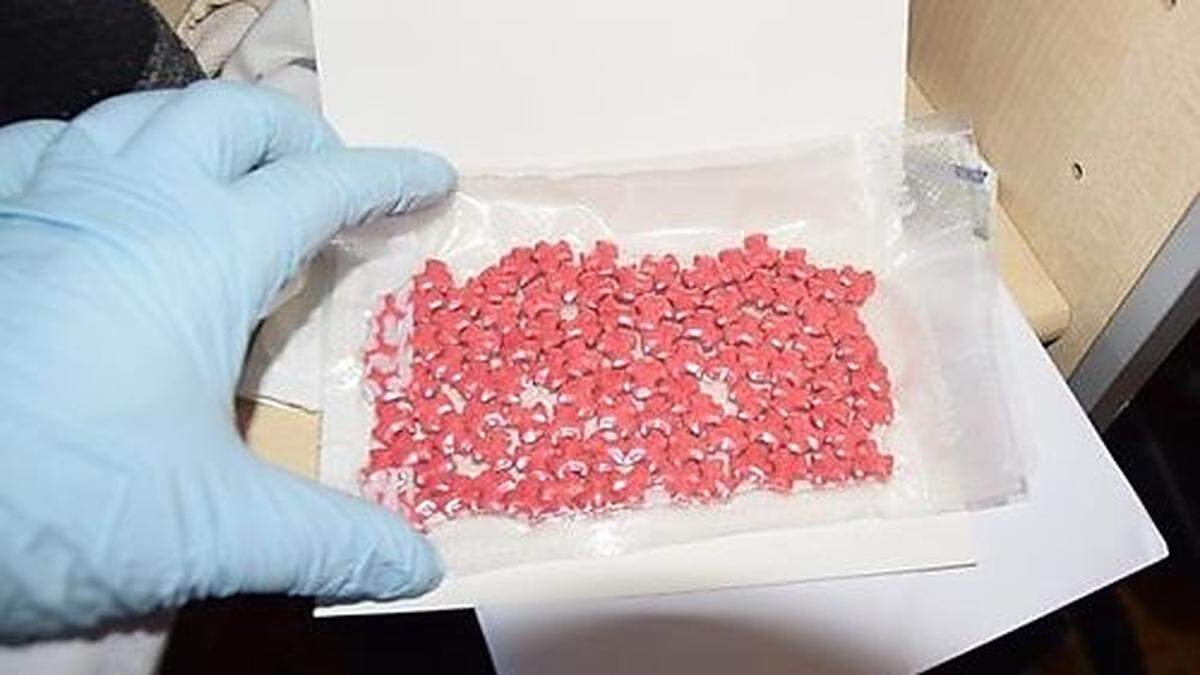 Die Ecstasy-Tabletten wurden im Darknet bestellt