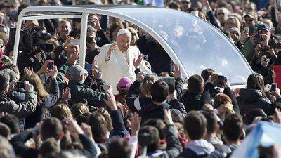 Der Papst appellierte bei seiner Generalaudienz für einen besseren Schutz der Kinder