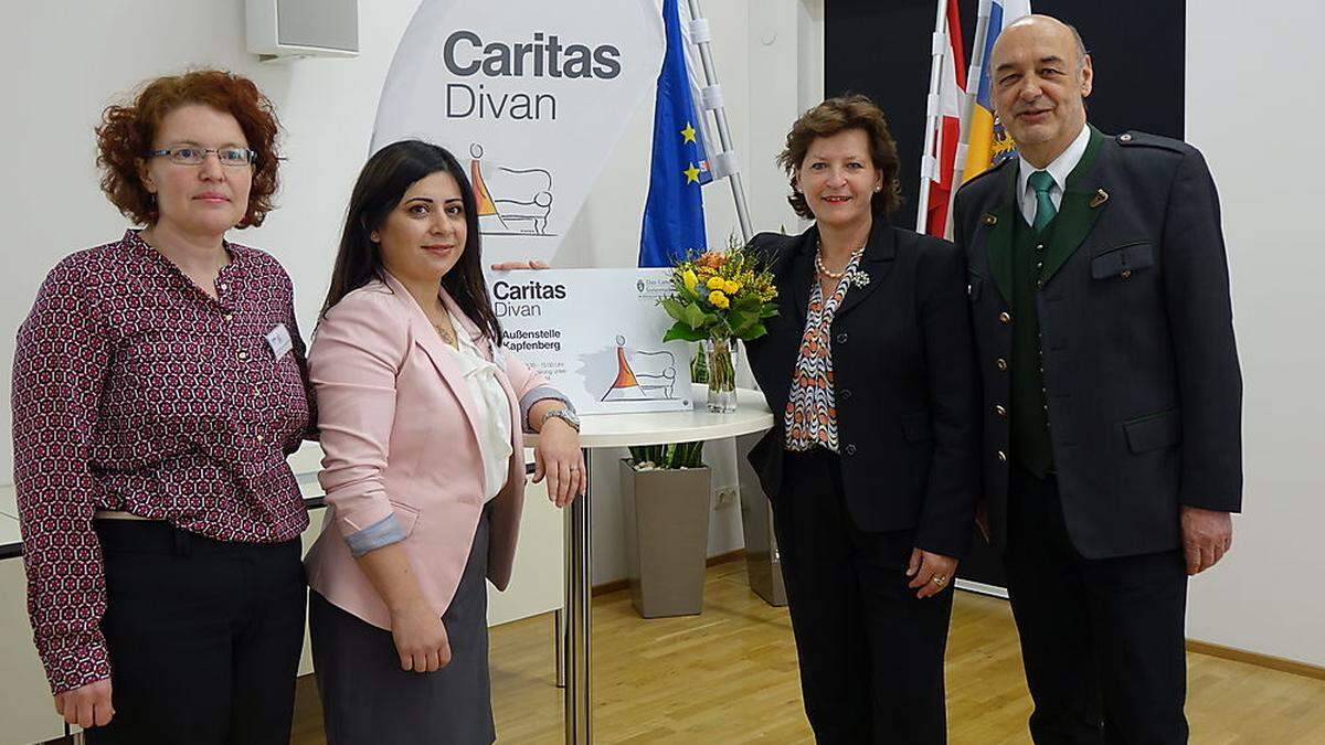 Christina Kraker-Kölbl, Royda Nori-Thamir, Landesrätin Ursula Lackner und Bürgermeister Manfred Wegscheider