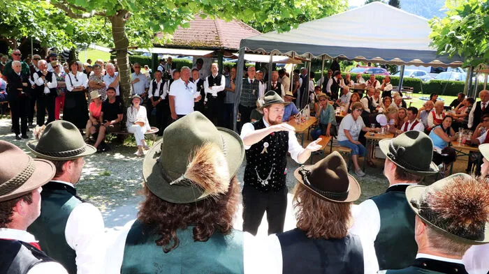 Der MGV Afritz am See unter Leitung von Johannes Jonach und Obmann Manfred Trattnig waren auch beim Jubiläumssingen in Ossiach dabei.