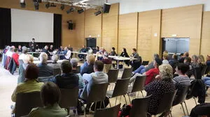 Im Kultursaal Lavamünd wurden am 28. April fünf Umfahrungsvarianten präsentiert