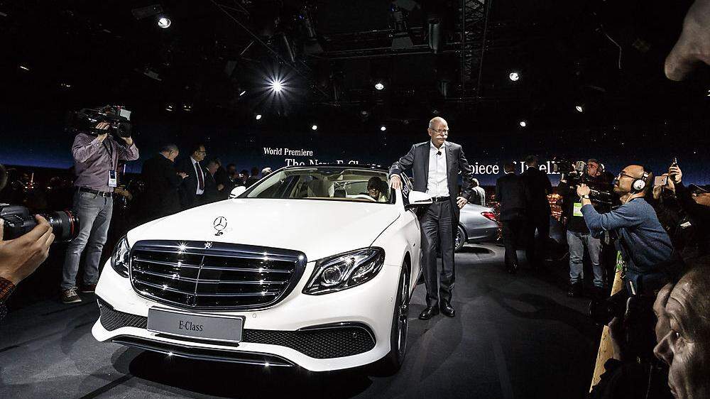 Mercedes-Chef Dieter Zetsche setzt auf E-Mobilität