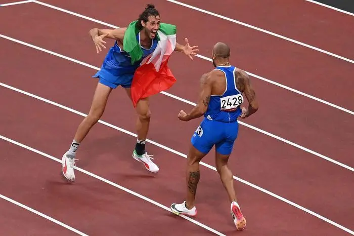 Zweimal Gold für Italien: Jacobs feiert mit Stabhochspringer Gianmarco Tamberi