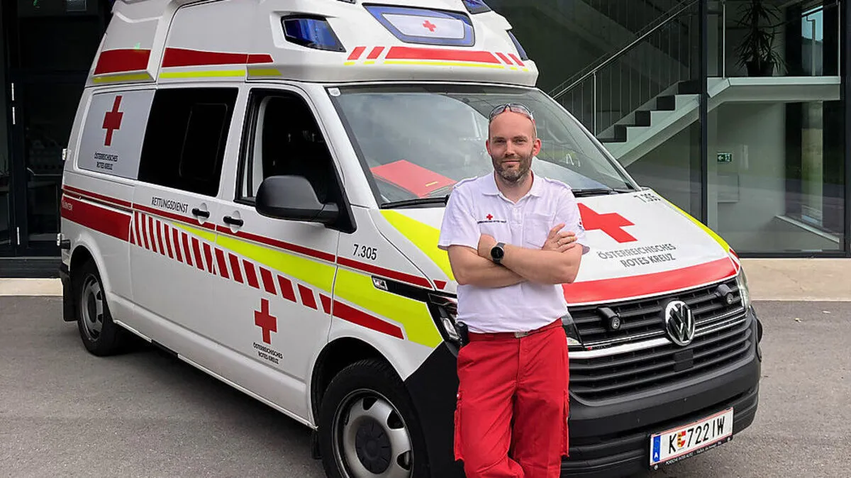 Reinhold Pleschberger-Schmölzer ist seit Frühling 2022 Rettungssanitäter 