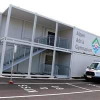 Zwei Jahre lang prägten die Container das Bild rund um das Alpen-Adria-Gymnasium