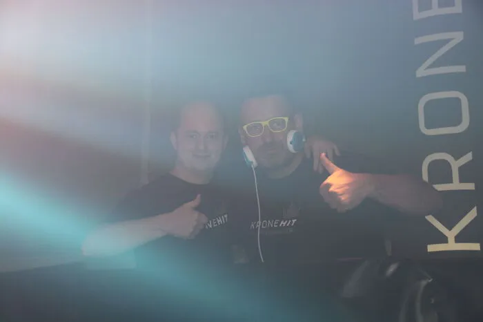 In der Disco rockten die DJ´s und sorgten dafür, dass auch im Umkreis von einigen Kilometern jeder wusste, dass in Trössing eine Party steigt.