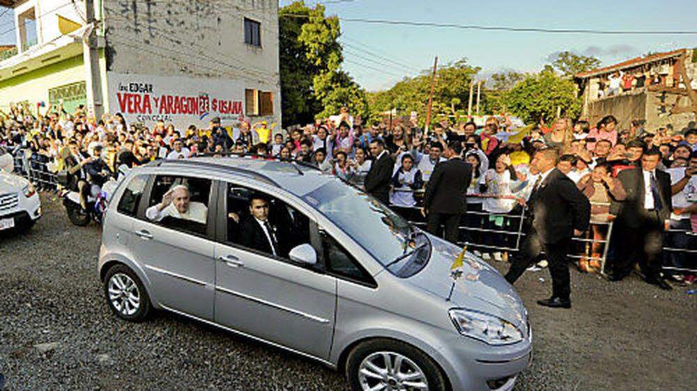 Der Papst kommt in Banado Norte an