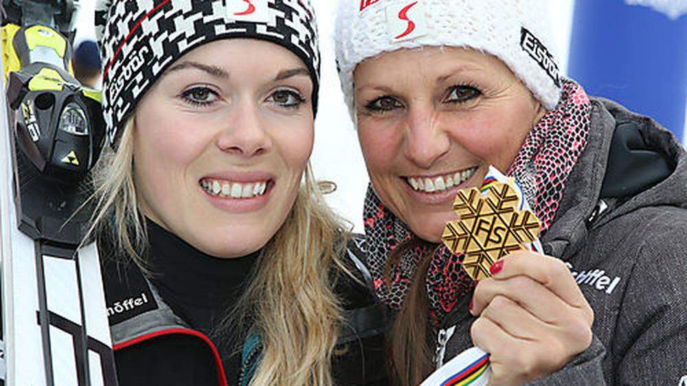 Andrea Limbacher und Claudia Riegler beim  Charity Race in Schladming