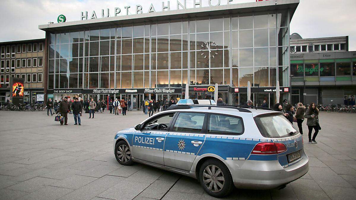 Der Kölner Hauptbahnhof Anfang des Jahres