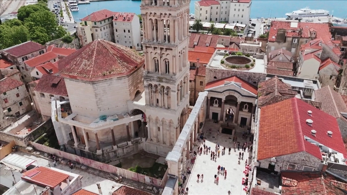 Ein weltweit einzigartiges Beispiel für die „Nachnutzung“ eines antiken Bauwerks: der Diokletianpalast in Split