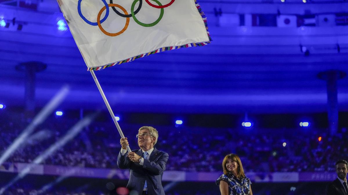 Thomas Bach übergibt die IOC-Flagge im März an seinen Nachfolger oder seine Nachfolgerin. Sieben Kandidaten stehen zur Wahl. 