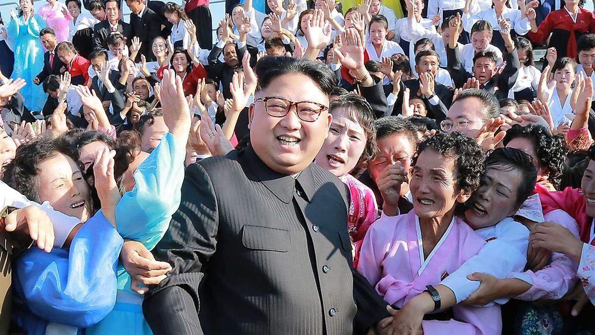 Machthaber Kim Jong Un besuchte die Anlage laut Staatsmedien dreimal im vergangenen Jahr und erteilte detaillierte Anweisungen