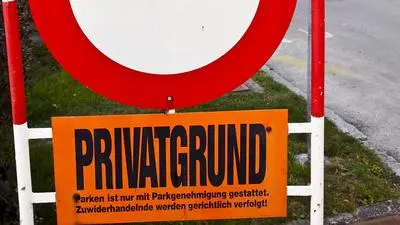 Das unbeabsichtigte Befahren von Privatgründen wird Autofahrern aktuell zum Verhängnis