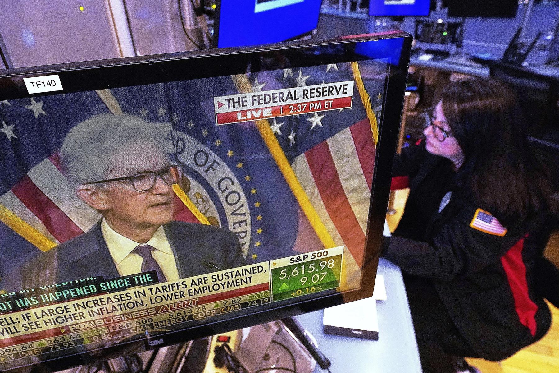 Trump macht mächtig Druck: Fed-Sitzung birgt viel Brisanz: US-Notenbank berät über Zinssenkungen