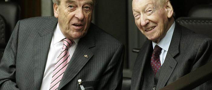 Robert Lichal mit dem ehemaligen Bundespräsidenten Kurt Waldheim (rechts)