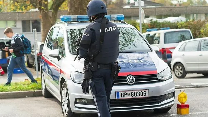 19 Polizeistreifen und mehrere Cobra-Beamten sorgten für die Sicherheit der Schüler