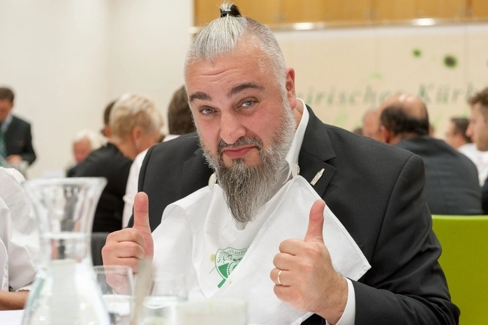 Sänger und Dancing-Star Georgij Makazaria