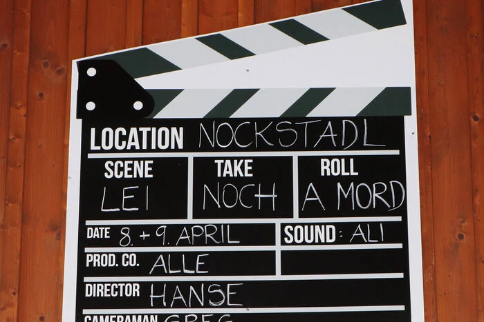 Bitte klicken Sie sich durch die Bilder!