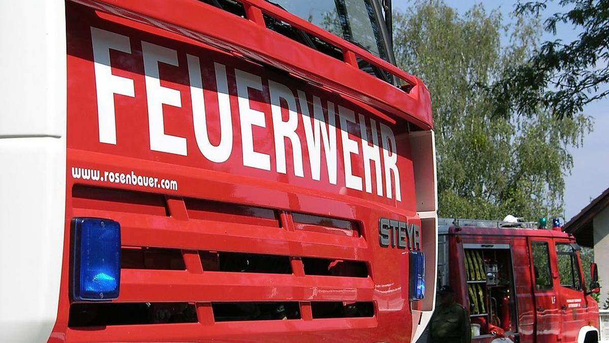 Die Feuerwehr war mit vier Fahrzeugen im Einsatz