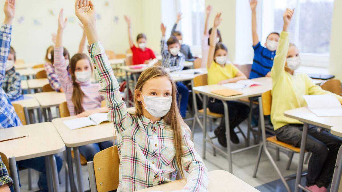 Für Tests und Schularbeiten dürfen Schüler ausnahmsweise in die Schule kommen