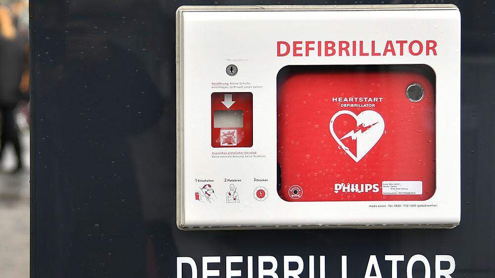 Defibrillator im öffentlichen Raum