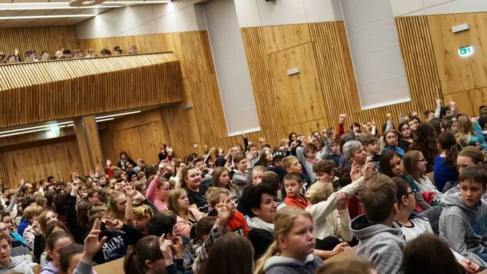 Zielgruppe sind Jugendliche zwischen dem 10. und dem 14. Lebensjahr.
