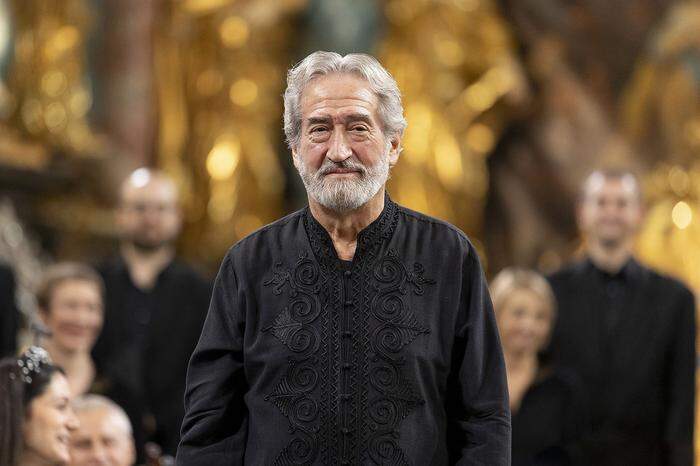 Der spanische Dirigent Jordi Savall leitet das Konzert