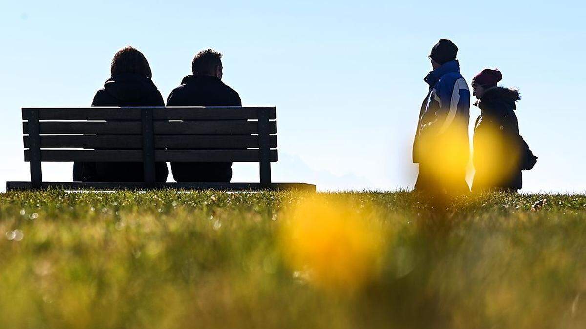 Den Sonntag sollten Sie für einen Frühlingsspaziergang nutzen