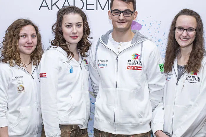 Die Vier für die EuroSkills: Verena Kleibner, Kathrin Spitaler, Thomas Gasser und Jennifer Oberegger