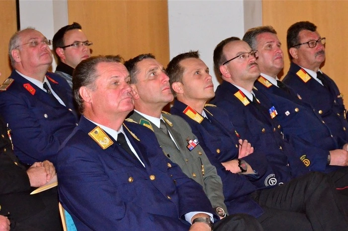 Klicken Sie sich bitte durch die Bilder!