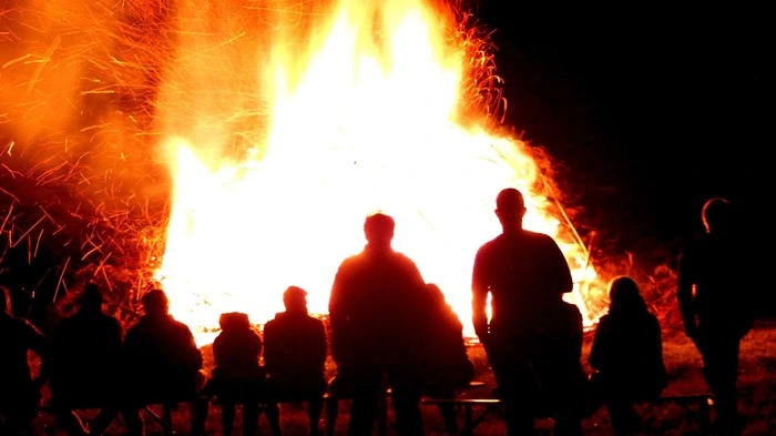 Das Osterfeuer der Freiwilligen Feuerwehr Laintal