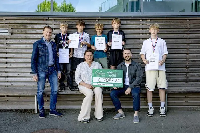 Die Schüler erliefen stolze 7084,21 Euro