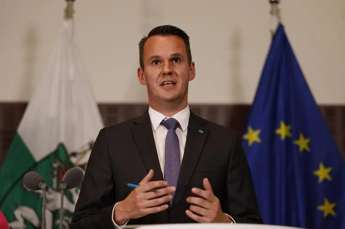 ABD0050_20250707 - GRAZ - ÖSTERREICH: LR Stefan Hermann (FPÖ) am Montag, 07. Juli 2025, nach der ersten Sitzung des Gesamtbeirates zur Gewaltprävention in Graz. - FOTO: APA/ERWIN SCHERIAU