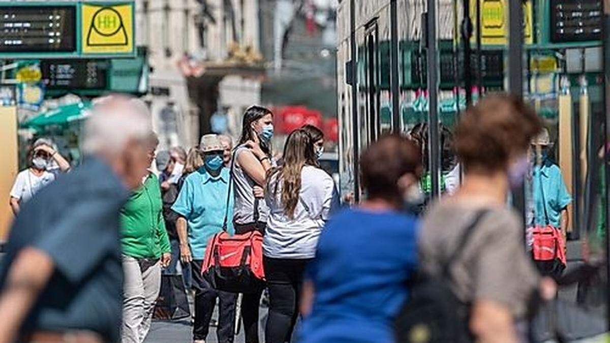 In Öffis herrscht weiterhin Maskenpflicht