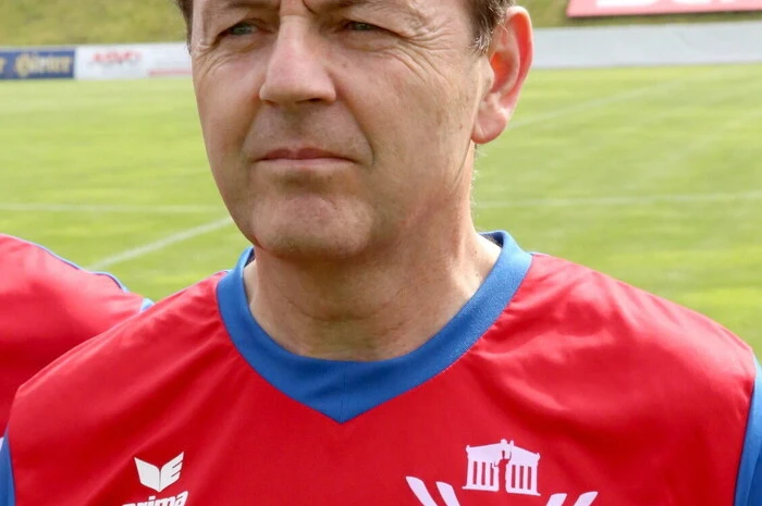 Mit Niki Berlakovich (ÖVP) war auch ein Ex-Bundesminister im "Team Austria" mit dabei. 