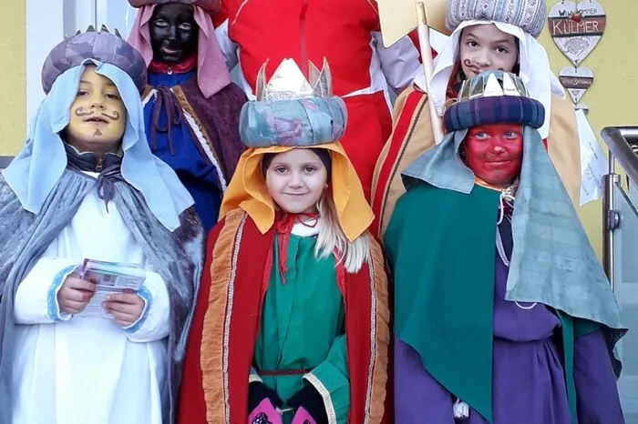 Die Großpesendorfer Sternsinger.