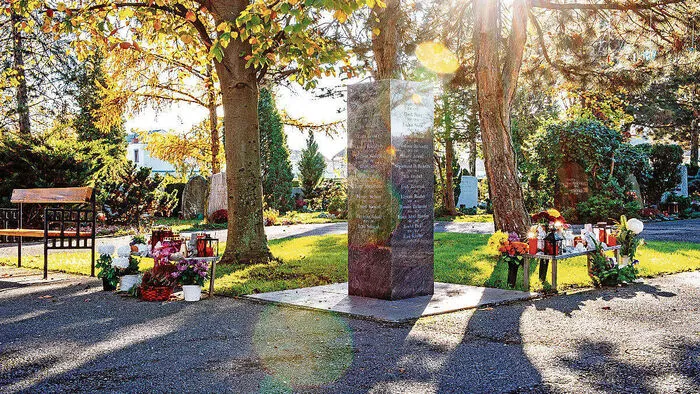 Tradition trifft Moderne: die Grazer Bestattung erfüllt auch naturnahe letzte Wünsche wie Baum- oder Rasenbestattung