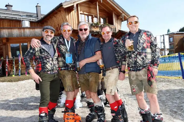 Am Foto das erfolgreiche Stigl-Team.