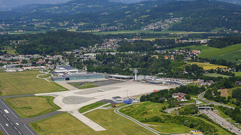 Der Klagenfurter Flughafen hat 2021 ein negatives Ergebnis von 2,1 Millionen Euro